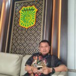 Kinerja Dipertanyakan, Laporan Dana Reses Mandek di Kejari Tanjung Perak, AMI Lapor ke Kejagung