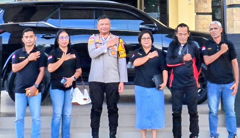 Upfoto_3D6Kz7xTWXQrc7MFQqZHkGY5mOFHZjAGqWN9tMzgMLu3E